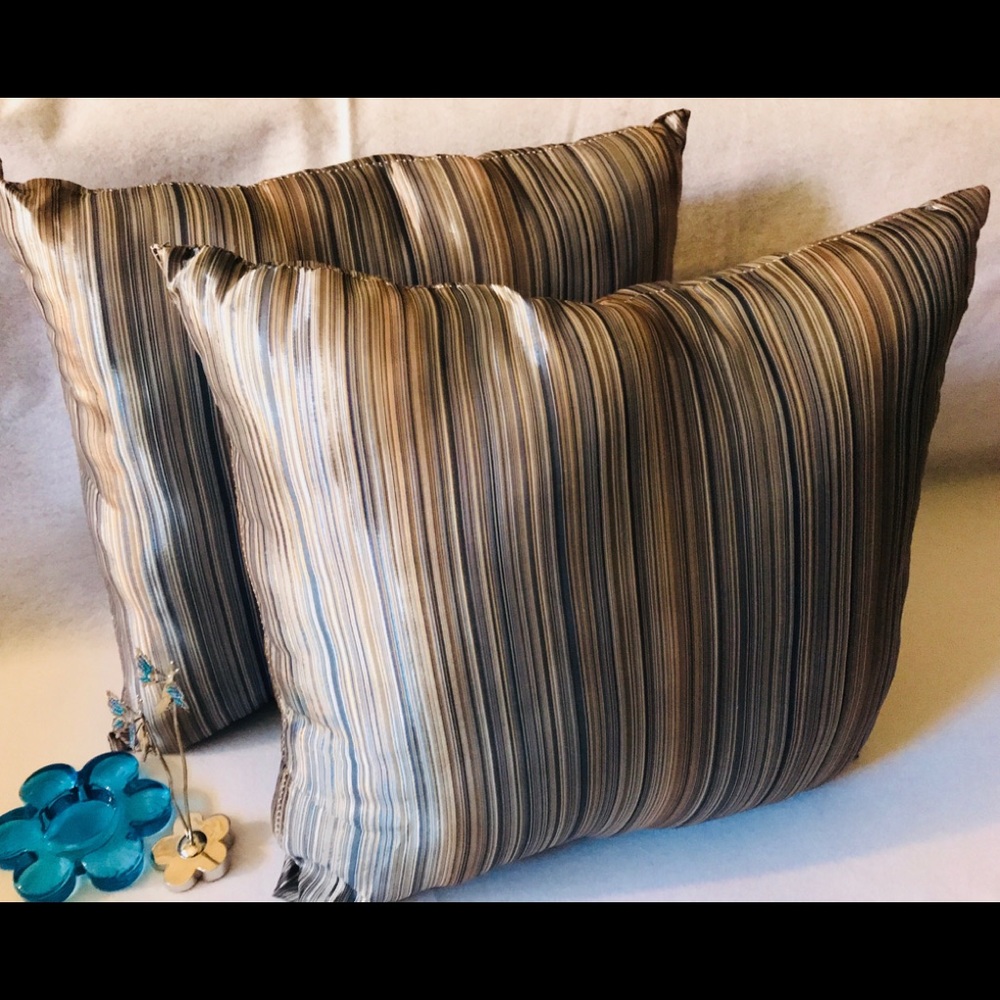 Decorative homemade pillows